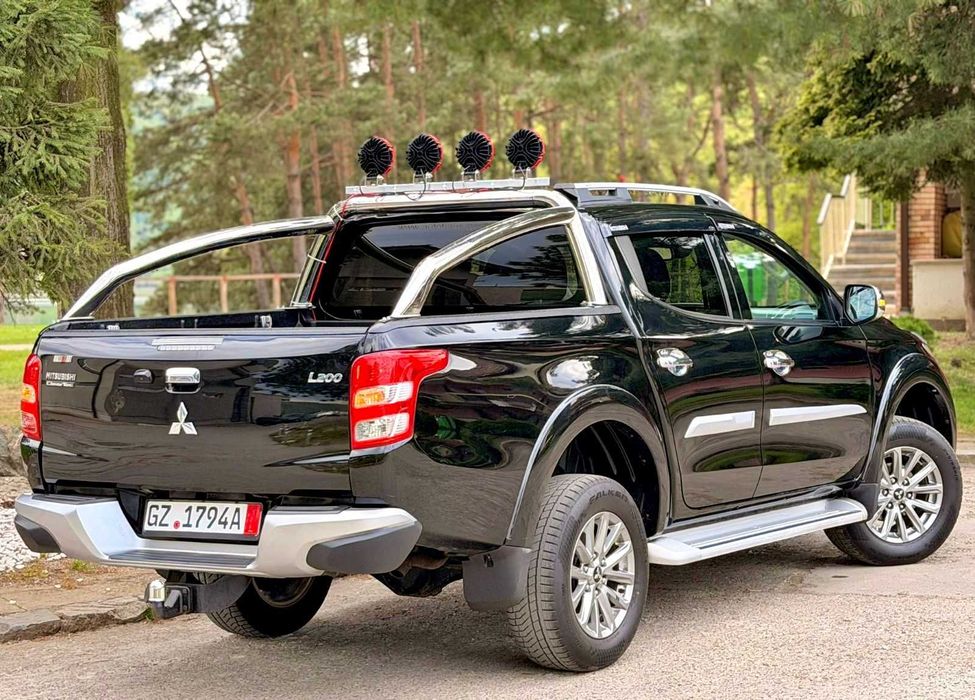 - Mitsubishi L200 2.4Di-D181cp TRITON EDITION 100.000 Km 2018/05 Full EURO 6