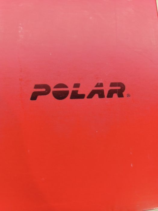 Продам мультиспортивные часы Polar
