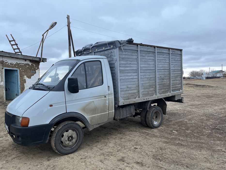 Газель бортовой.