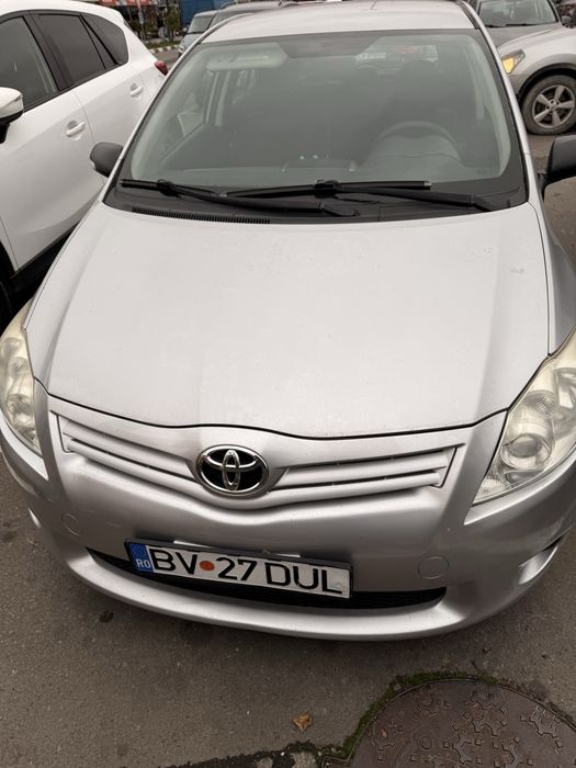 Vand Toyota Auris 2010