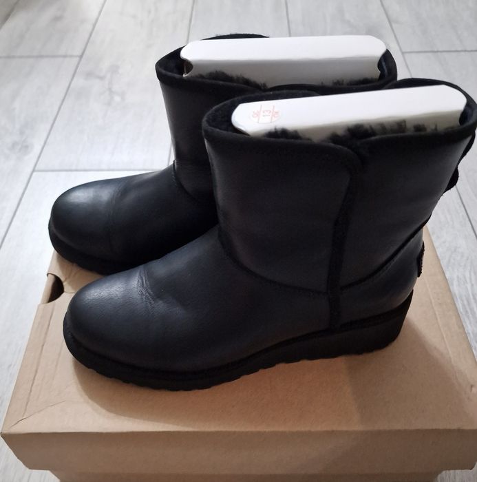 Ghete UGG nr.37 piele
