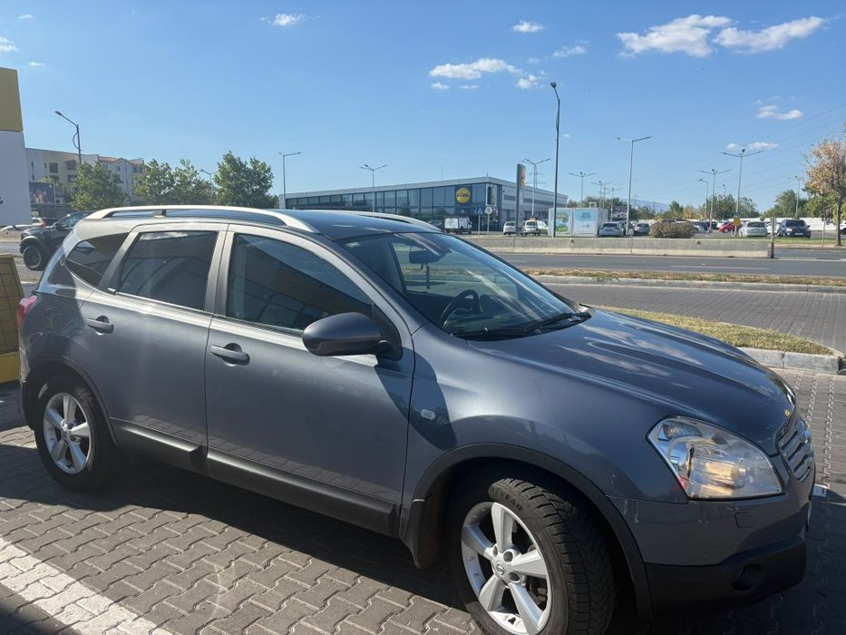 Nissan qashqai +2 2009