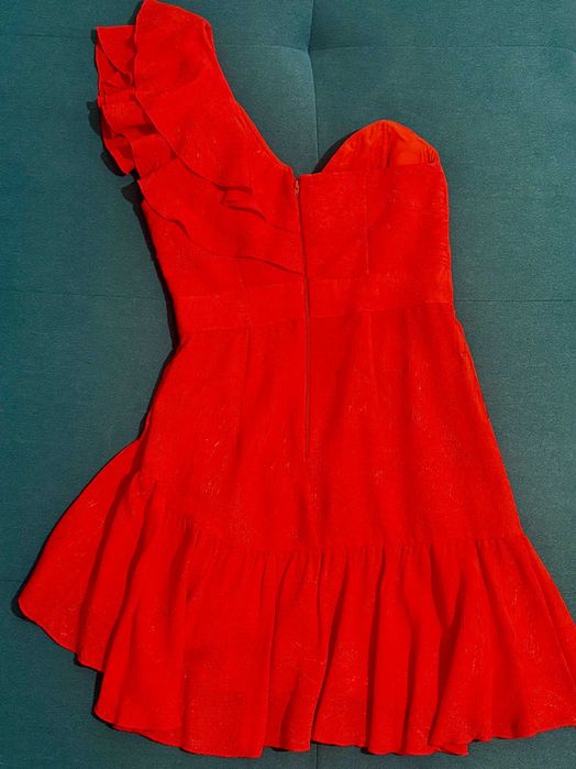 Rochie Nissa, mini, pe un umar