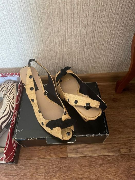 Обувь женская туфли