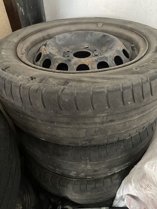 Продам резину с дисками на 14 лето