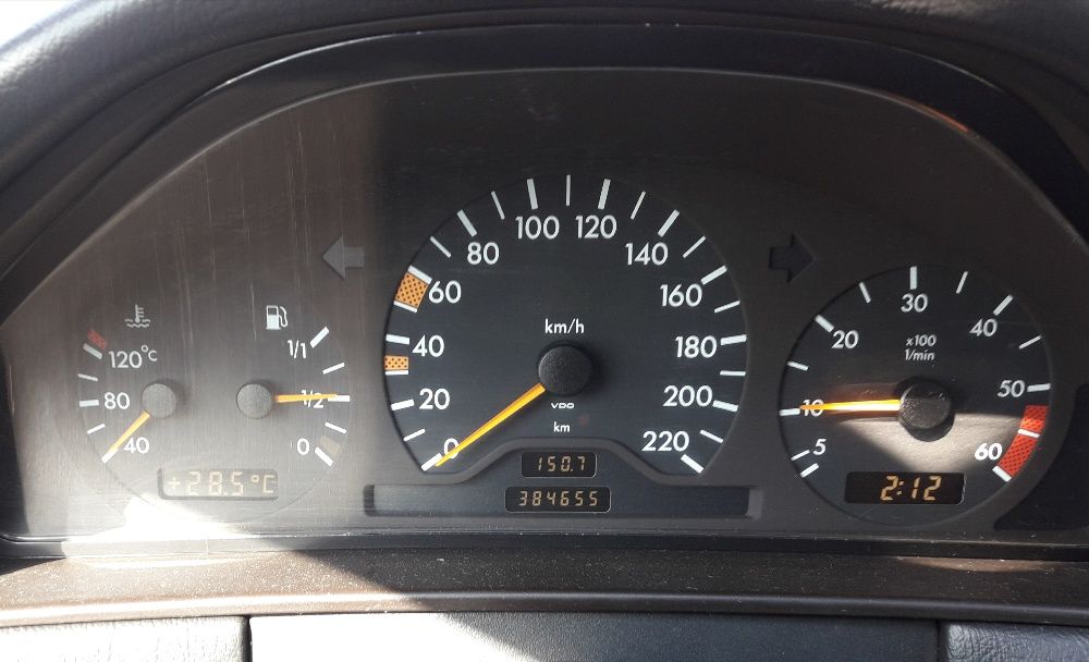 Мерцедес Е220 2.2Д на части/mercedes E210 2.2d