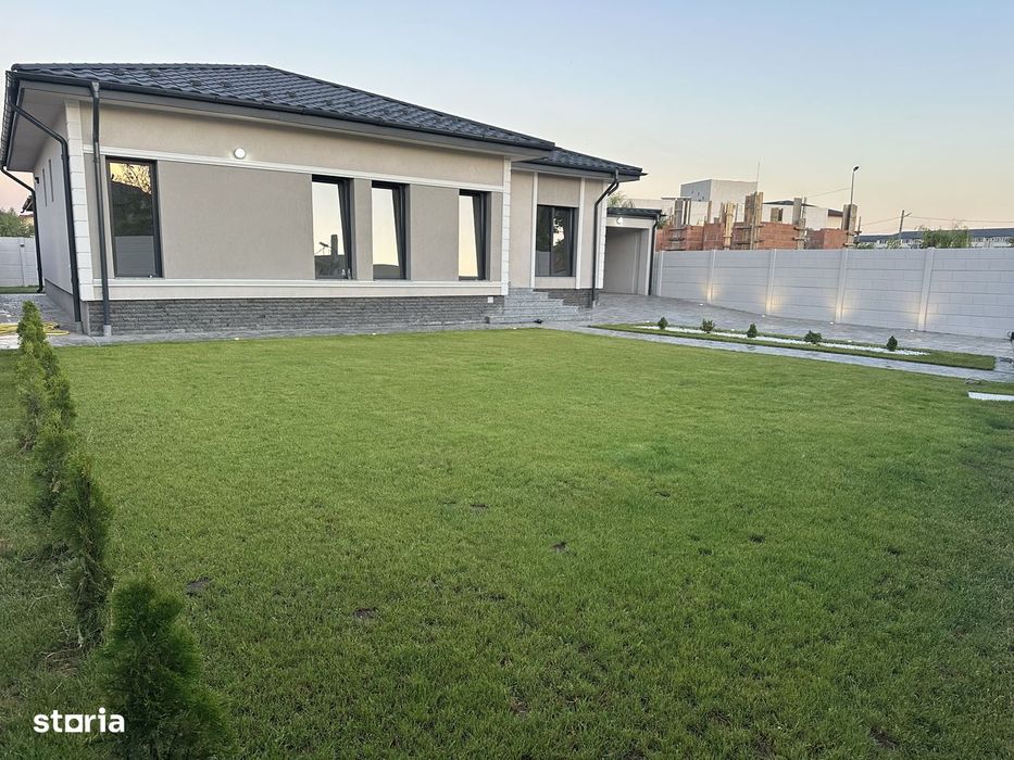 Casă cu Teren 530 Parter