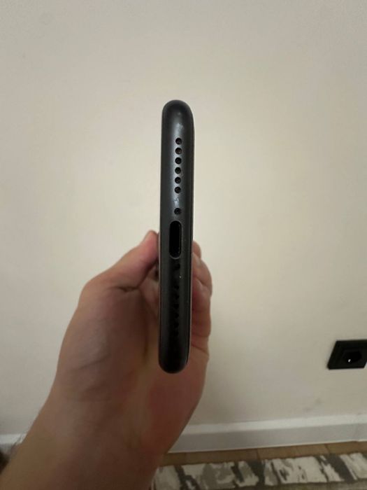 Айфон 11 71акб 128гб