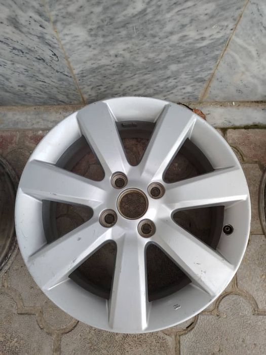 Эпика диска в отличном состоянии