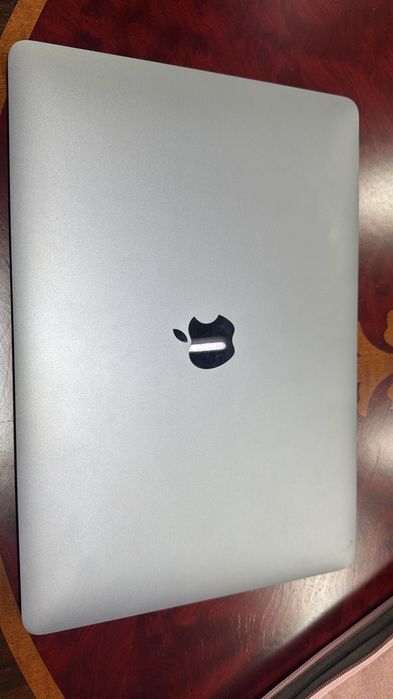 MacBook Air 13-inch