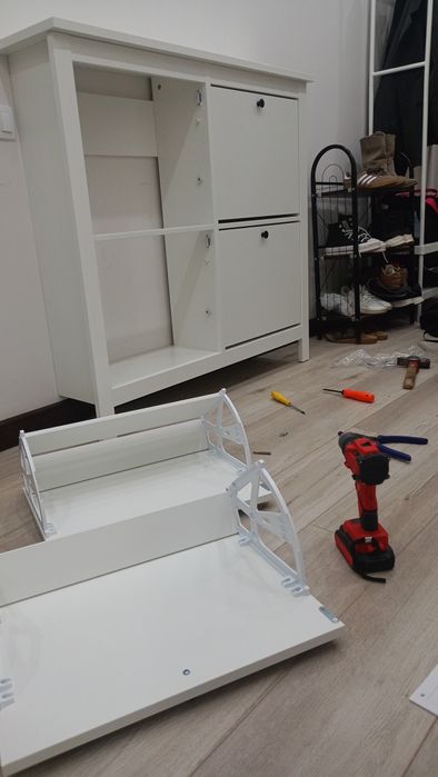 Сборщик мебели  Сборка разборка мебели