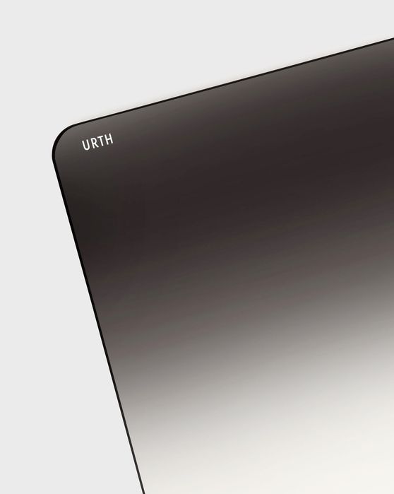 URTH 75x100mm мек градуиран ND8 филтър (3стопа)