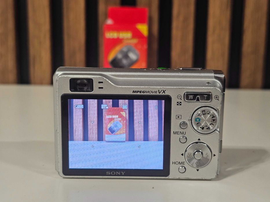 Y2K Aparat foto digital compact Sony W80 7.2MP 3xZoom