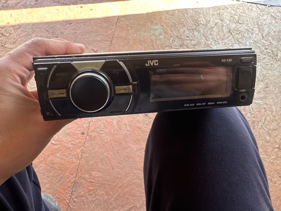 Автомагнитолла JVC оригинал все работает