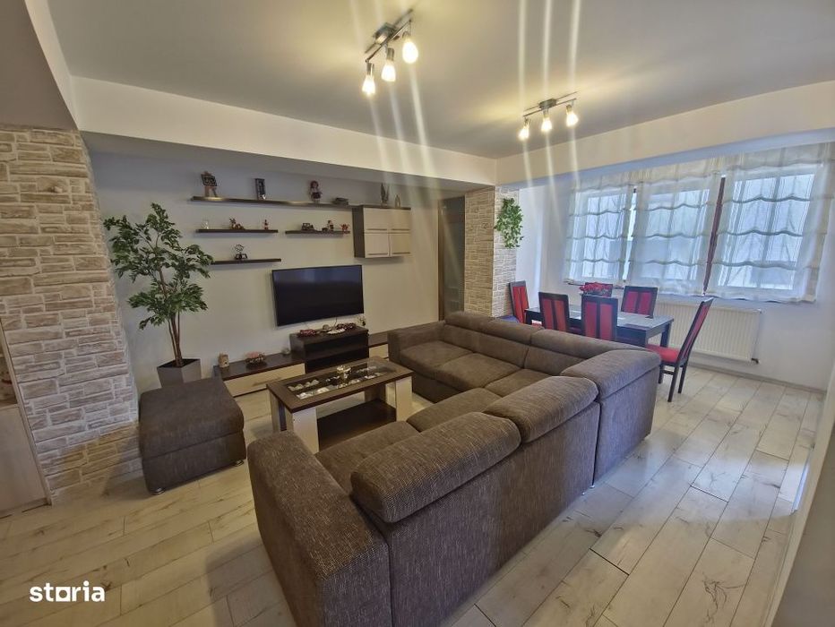 Compozitorilor apartament 3 camere Decomandat suprafata totala de 114
