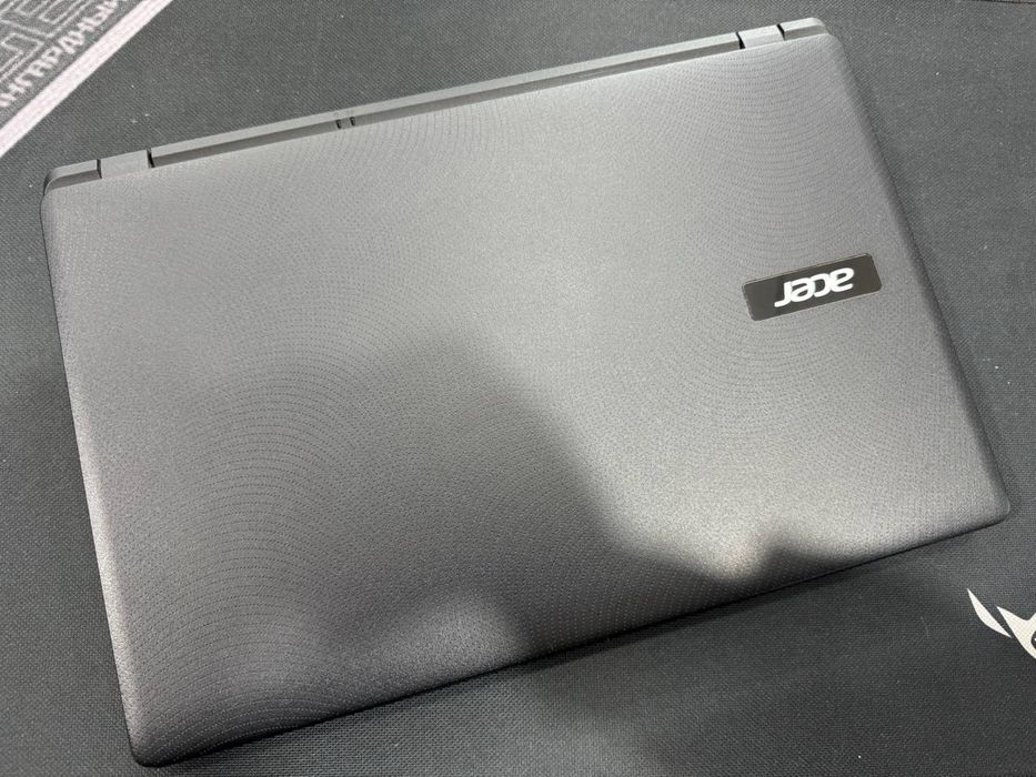 Ноутбук Аcer Extense 15