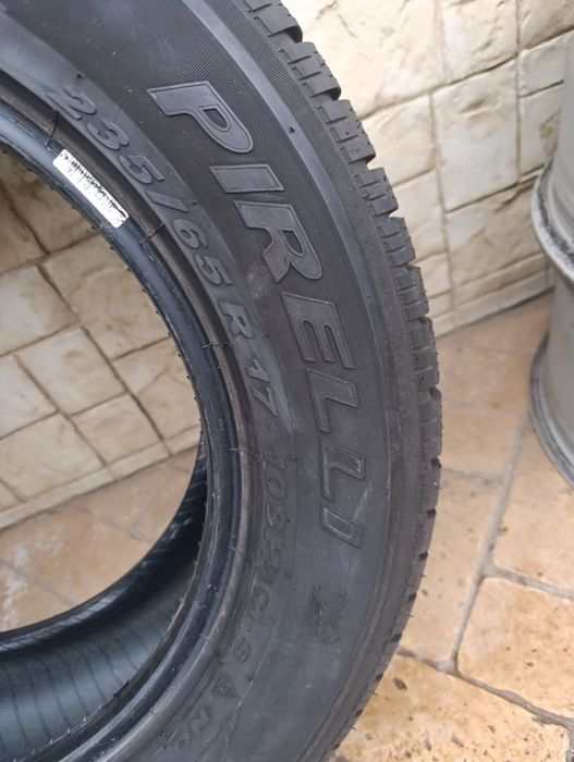 Зимни гуми Pirelli 235/65/17 Scorpion