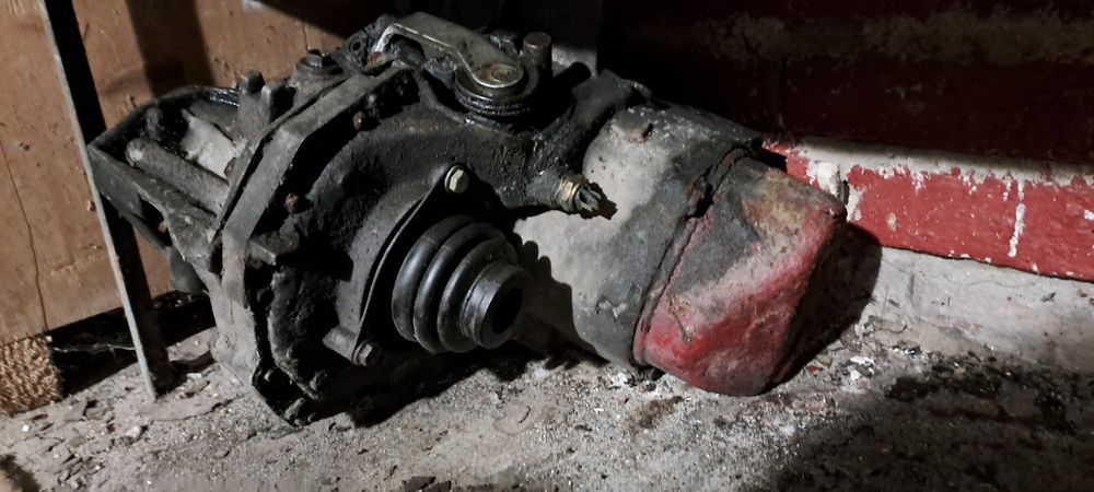 Vand piese Renault 21 1,7 benzina, an fabricatie 1986