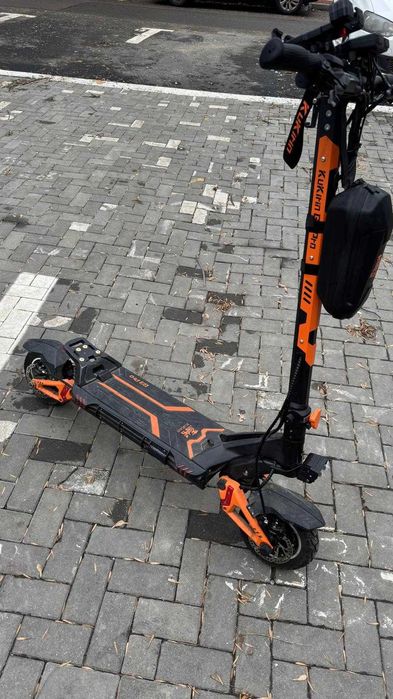 Trotineta electrica Kukirin G3 Pro+Casca+comunicatie Bluethoot+Manusi