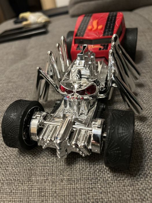 Vand jucarie Hot Wheels Creeper