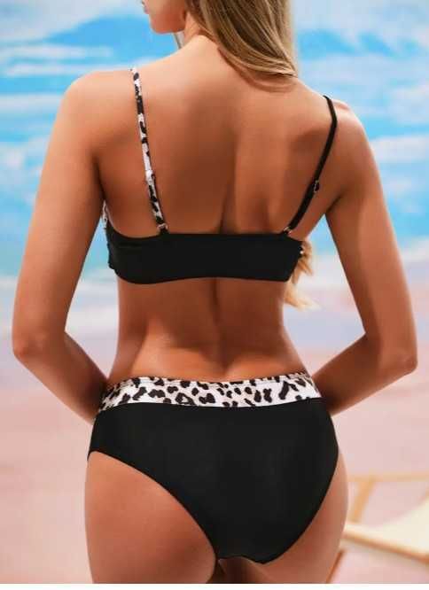 Стильные купальники