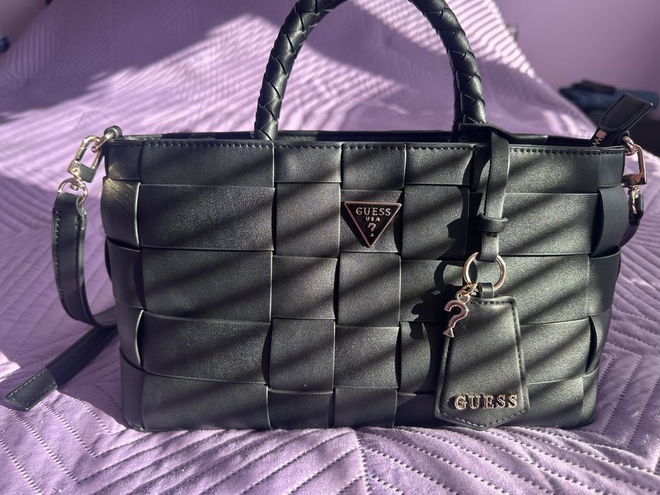 Дамска Чанта guess