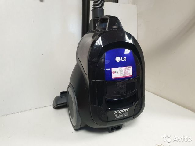 Пылесос LG VK69662N