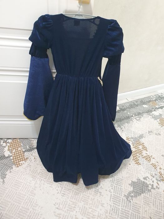 Прокат костюм Королева