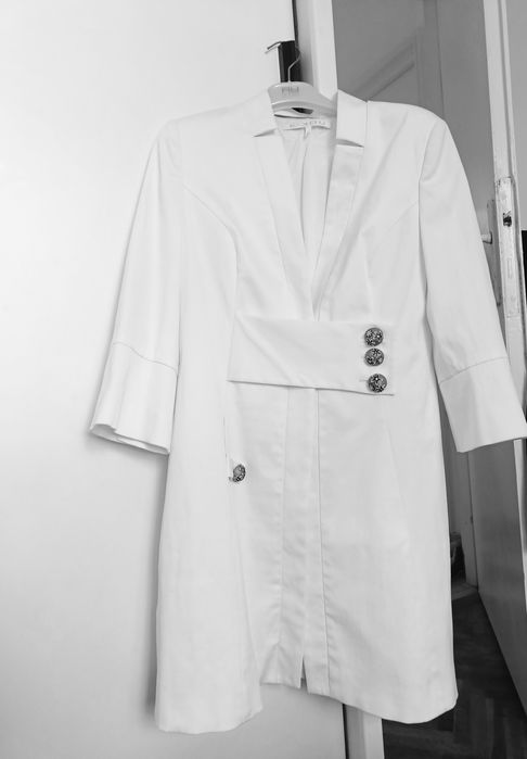 Vând trenci elegant S/M