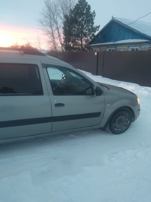 Продам Lada Largus