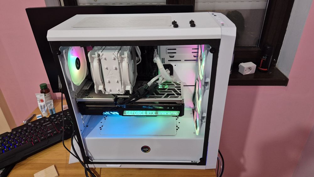 КАПАРИРАН Gaming PC Asus intel i9 геймърски компютър