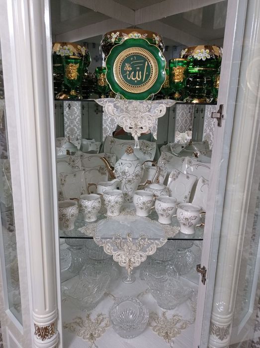 Mehmonxona uchun servant