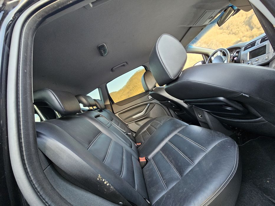 Ford KUGA / Automatik /4x4 / 2.0 Diesel