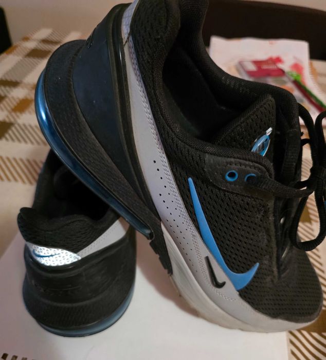 Мъжки маратонки на Nike air max