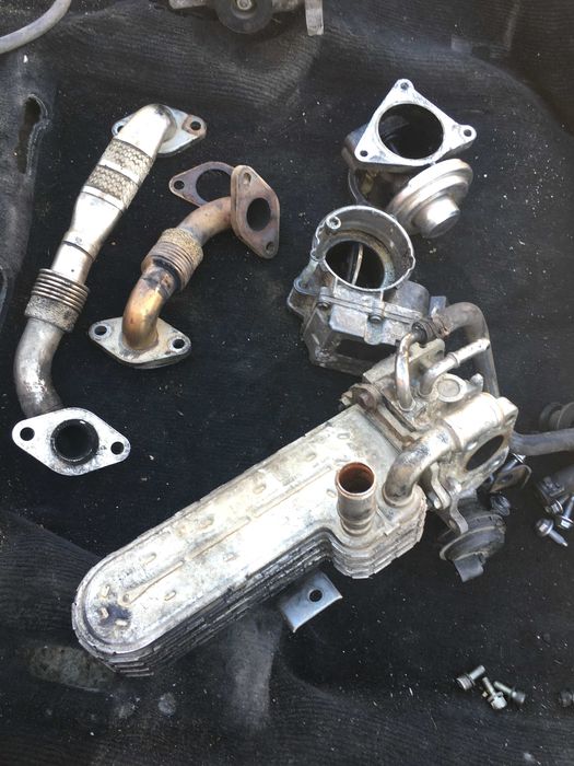 Racitor gaze egr vw golf 5 touran skoda 2 bkc bxe bru 1.9 bkd 2.0