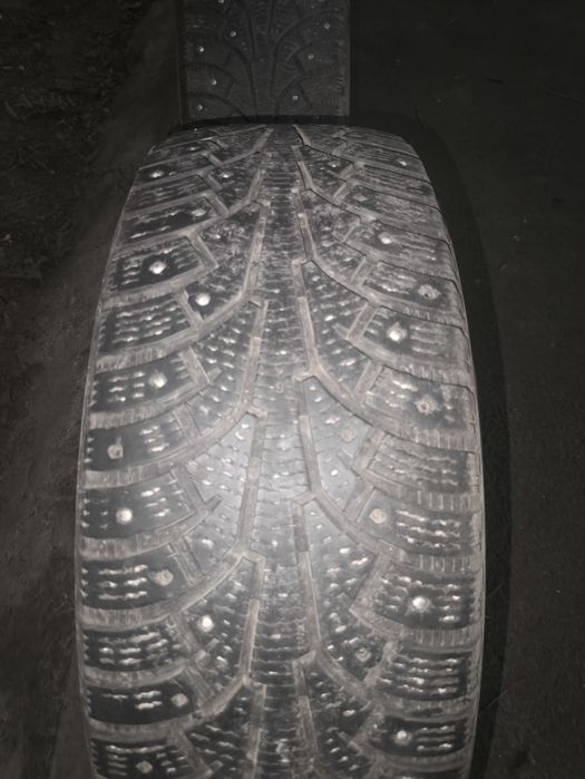 Продам шины для автомобиля
