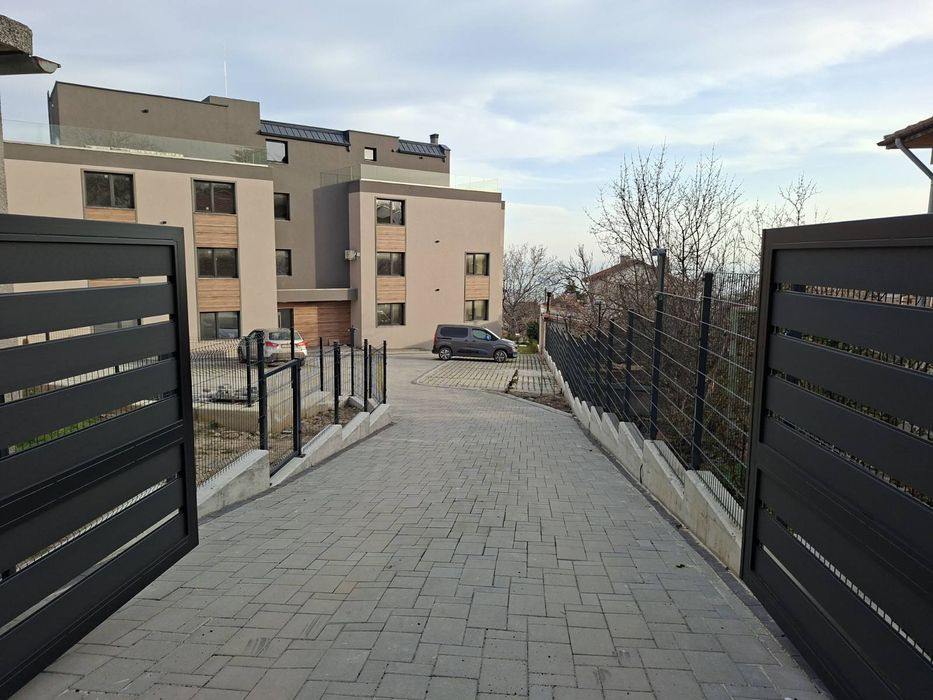 Дава се под наем Гараж / Паркомясто в Варна, м-т Траката - 13 кв.м за 49.47 € - Снимка #4