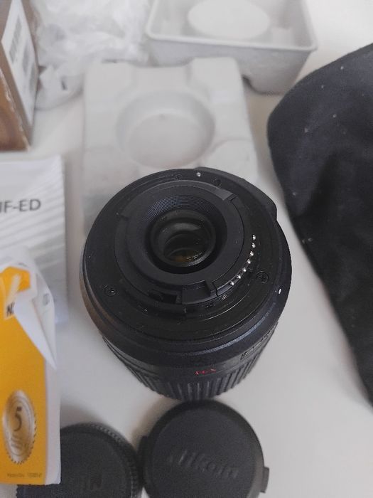 Продавам обектив Nikkor Lens AF-S DX VR ZOOM NIKKOR 55-200mm f/4-5,6G IF-ED Като нов.