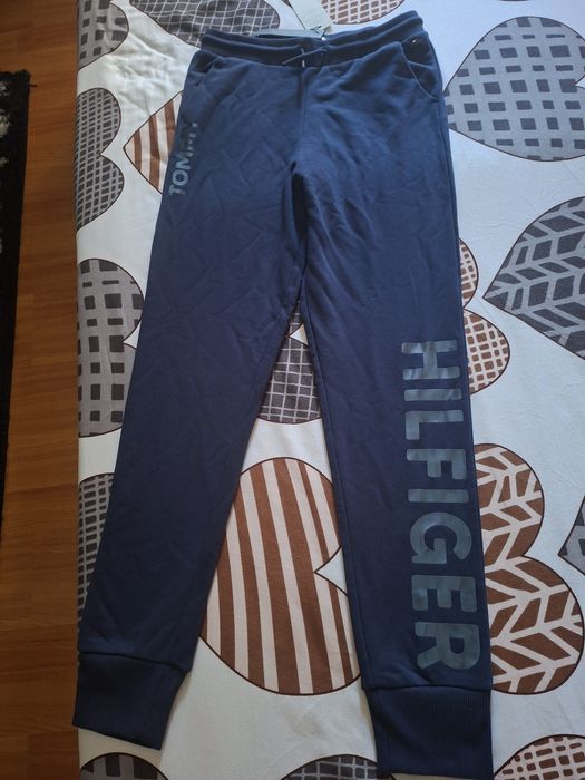 Pantaloni trening TOMMY