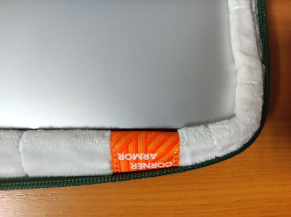 MacBook Air M4 13” – 16GB RAM / 256GB SSD – Ca nou, factură + garanție