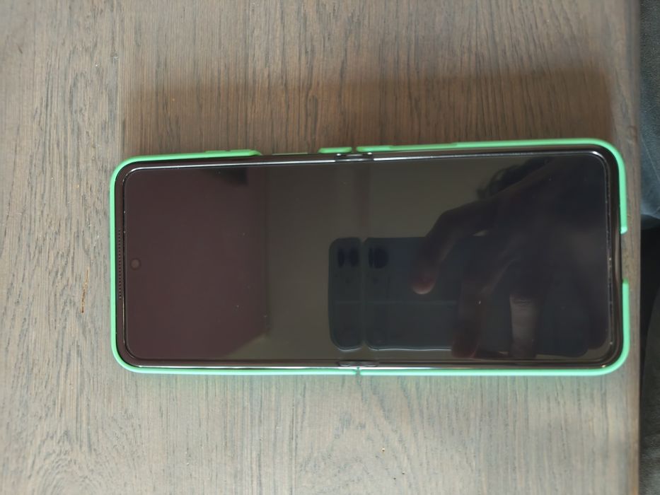 Motorola razr 60 256gb Green