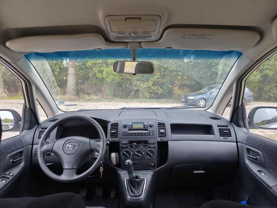 Toyota Corolla verso