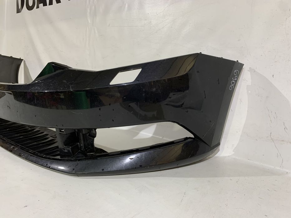 Bara fata Skoda Fabia 3, 2014, 2015, 2016, 2017, 2018, 2019, cod origine OE 6V0807221.