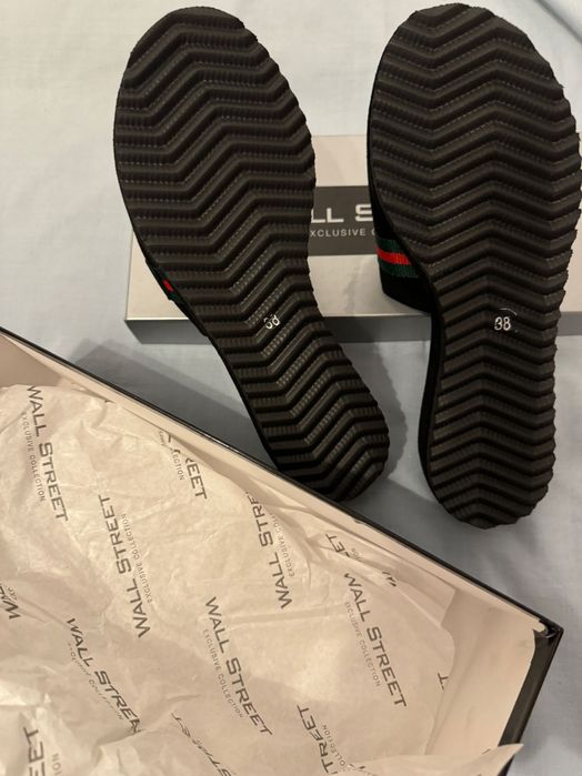 Papuci stil Gucci piele