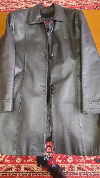 Ayollar Kurtkasi komplekt