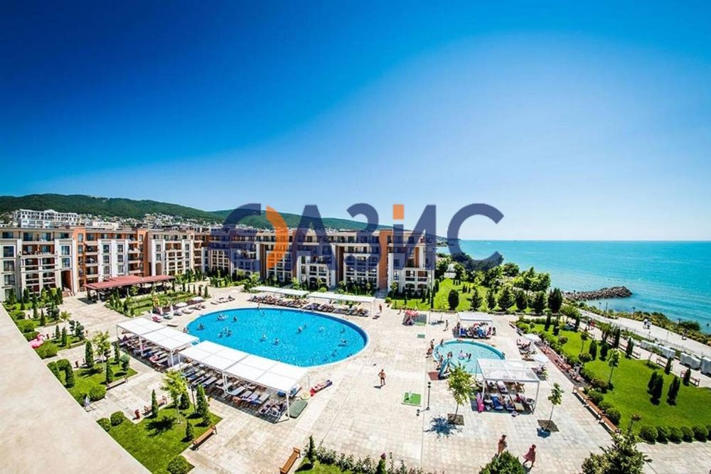 Продава се Четиристаен апартамент в Свети Влас - 143 кв.м за 1020 €/кв.м - Снимка #13