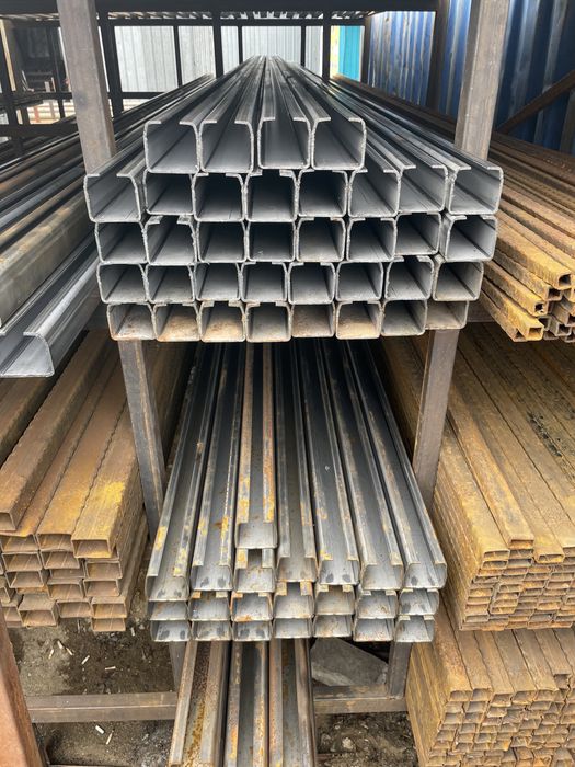 Ролики, консоль для ворот откатные.