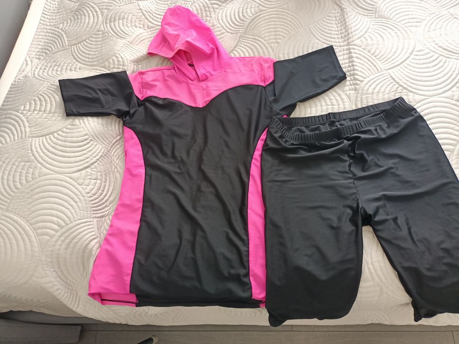 Продам купальник  и буркини