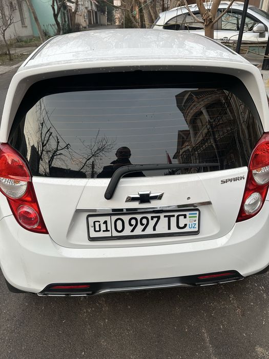Спарк 2020  года , вторая позиция , хорошее состояние ,