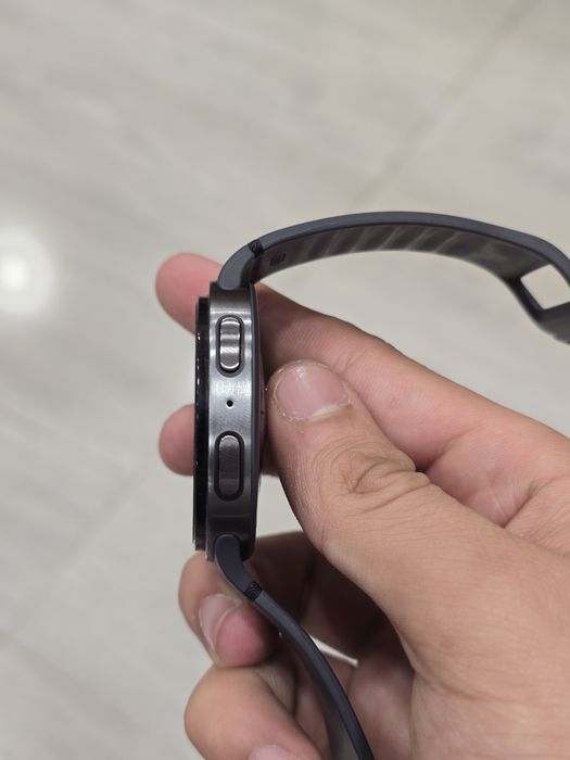 Samsung Galaxy Watch 8 44 mm Black Sotiladi